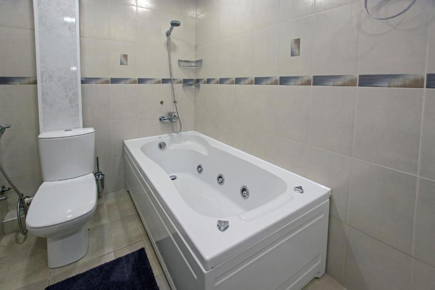 Hotel Season Jerevan Buitenkant foto
